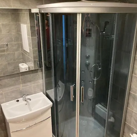 Apartmán Byt 2-kk v Mostě, blízko Aquadrom a Benedikt *
